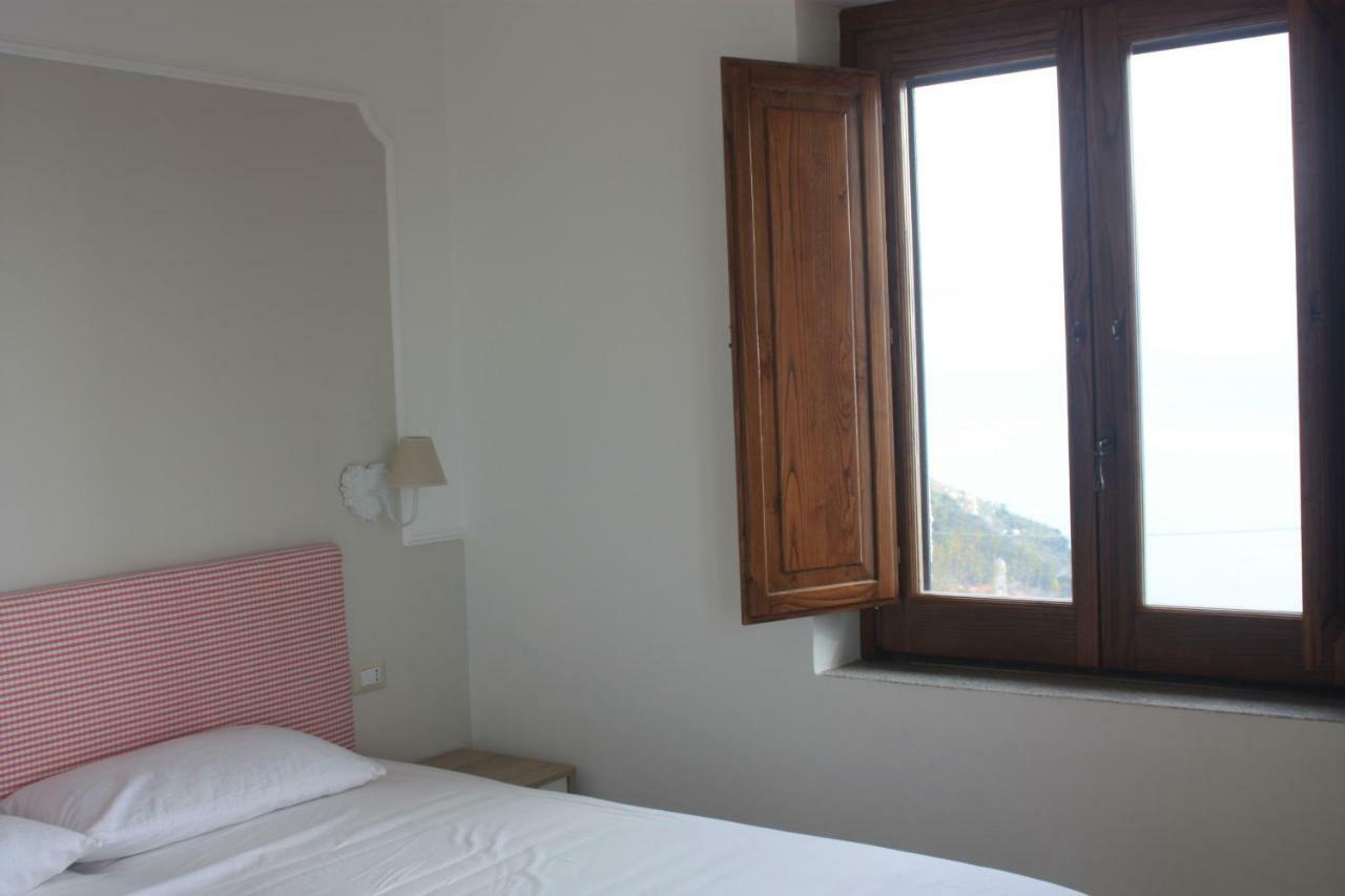 Residence Pizzo Corvo Фуроре Экстерьер фото